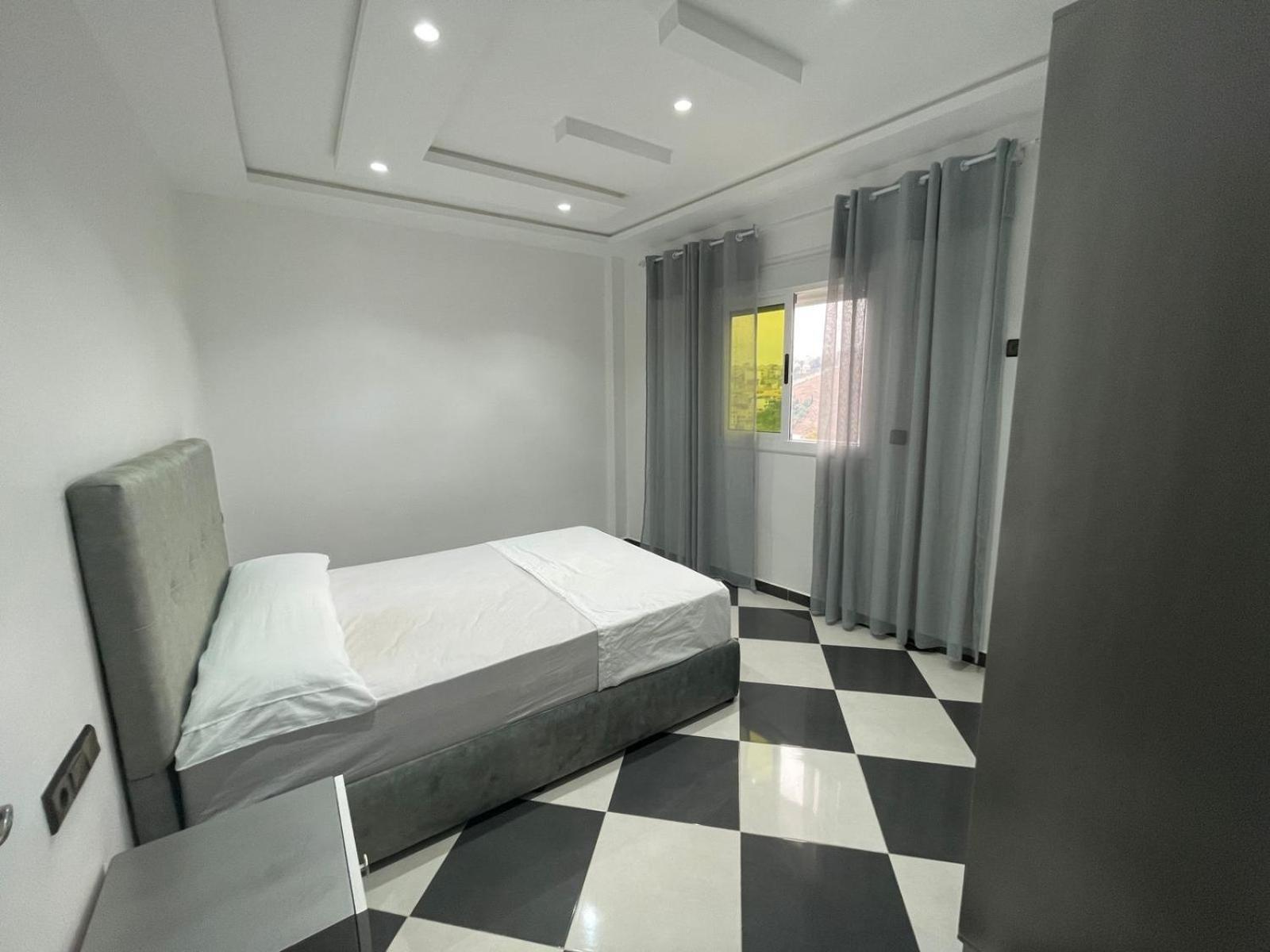 Dina Apartments 프니데크 외부 사진