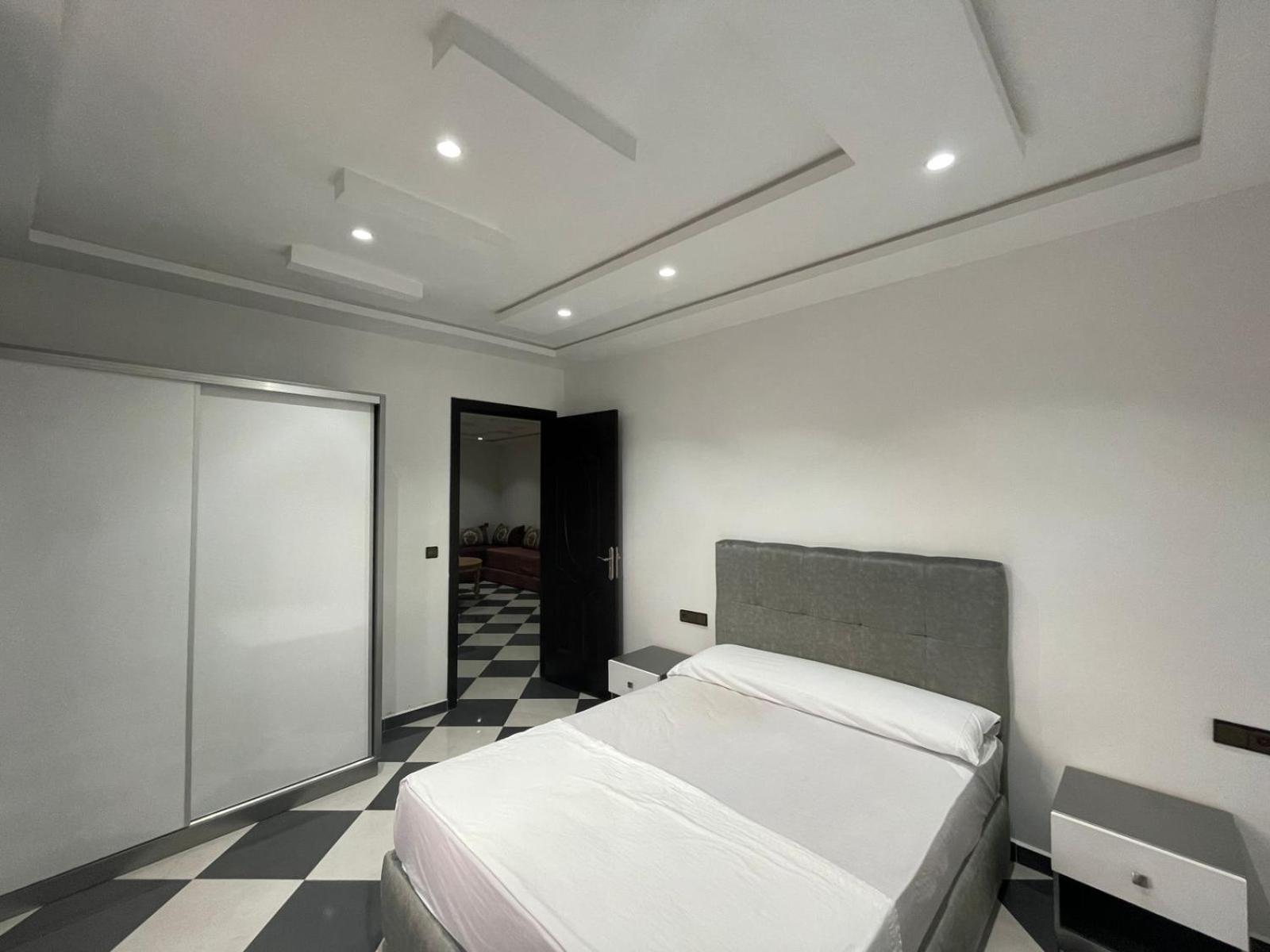 Dina Apartments 프니데크 외부 사진
